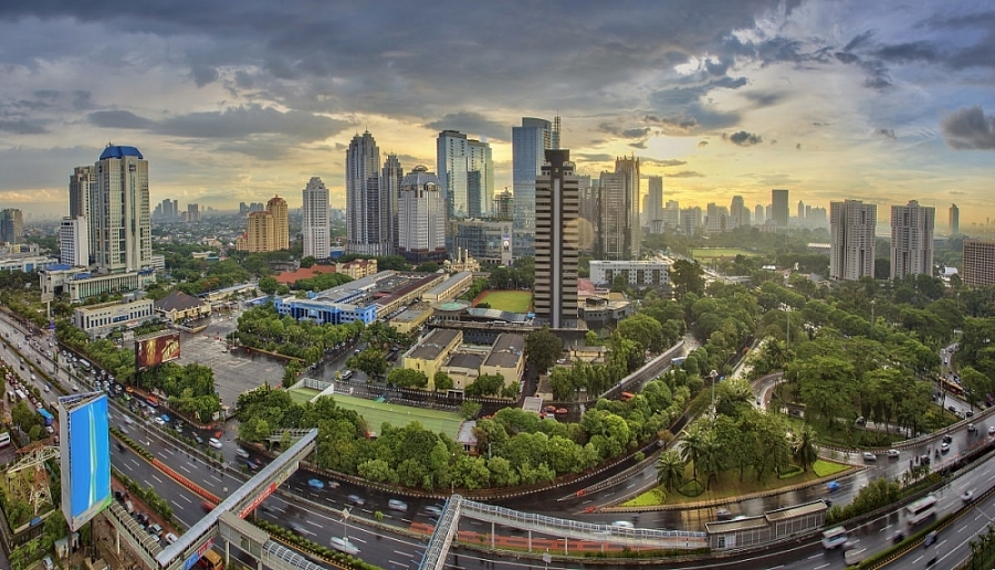 1736 Indonesia economy Jakarta capital