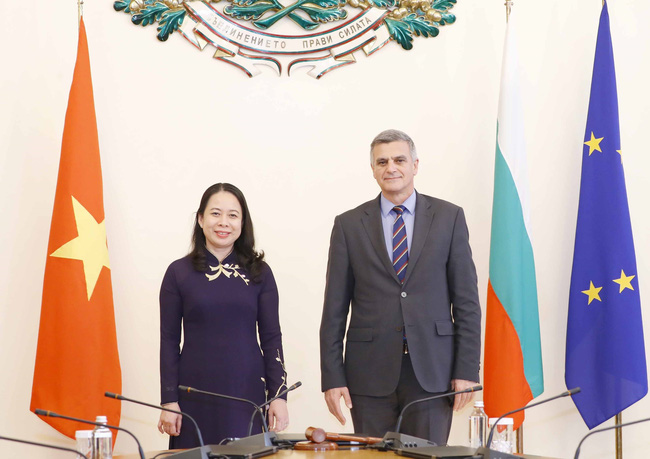 pho chu tich nuoc vo thi anh xuan hoi kien quyen thu tuong bulgaria stefan yanev 2 163532937043971304883