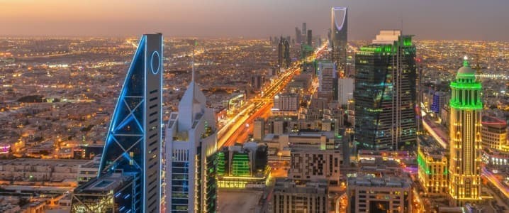 nen kinh te saudi arabia tu bung no den am dam do cat giam dau tho 102034720