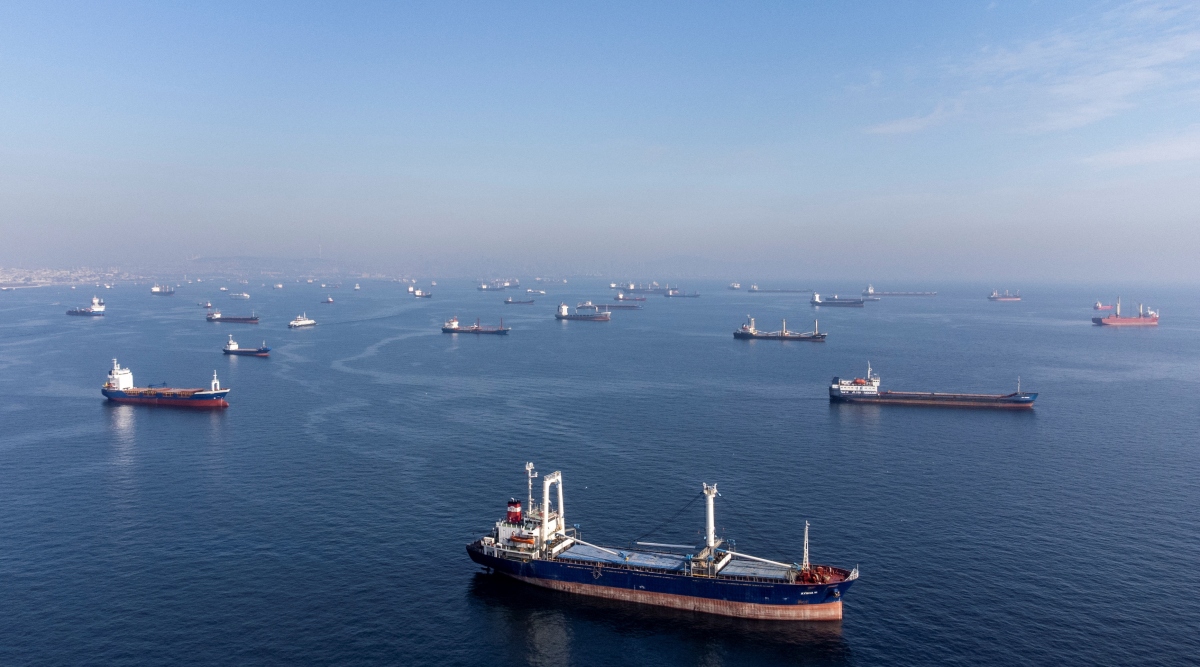Tau thuyen di qua Eo bien Bosphorus ngay 31 10 2022. Anh Reuters