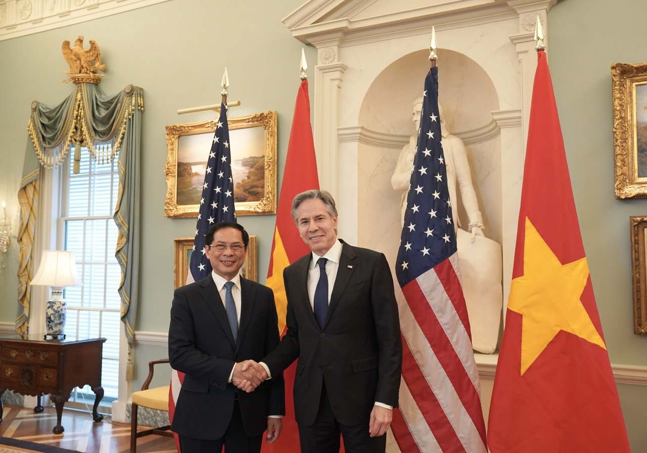 btng gap nt hoa ky 17114257567371767485301