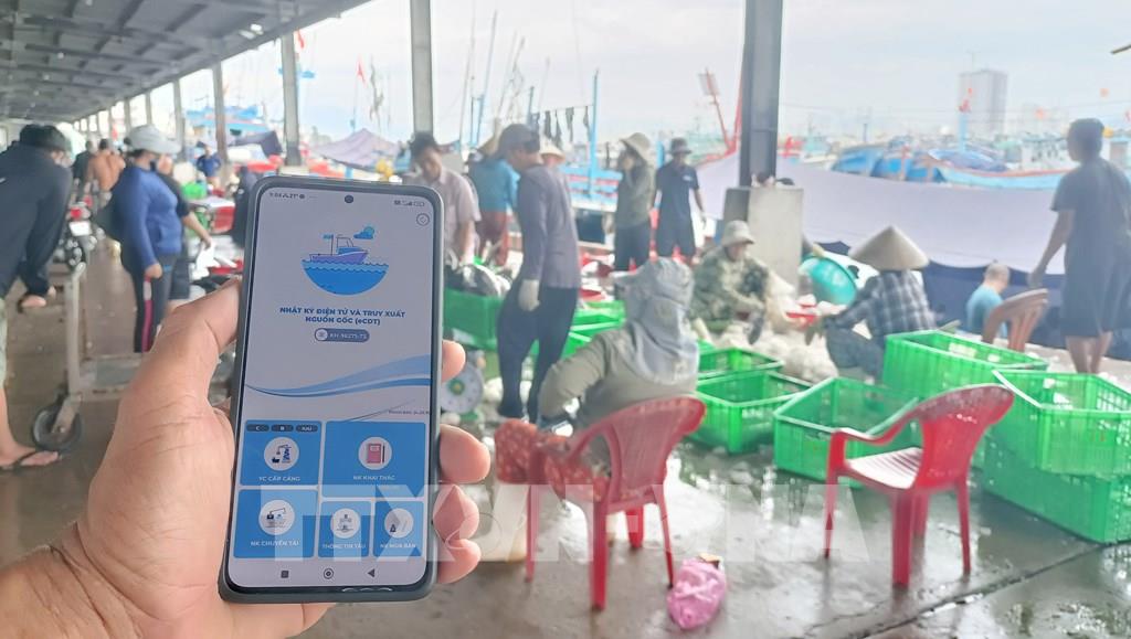 164840 khac phuc the vang iuu khanh hoa ung dung cong nghe vao giam sat quan ly tau ca