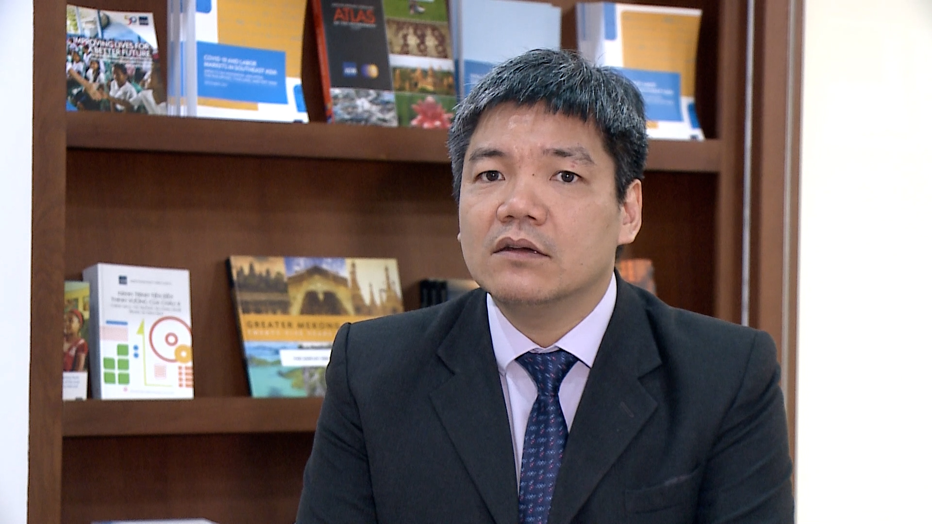 1 nguyen ba hung adb 0042