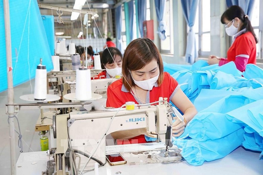 giai phap can co de doanh nghiep det may da giay gia tang tri gia xuat khau 20240924144253