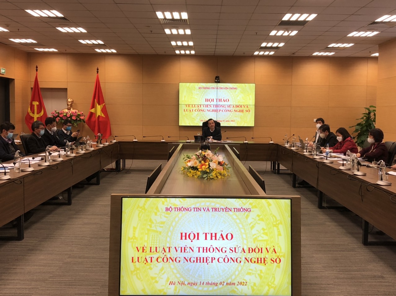 ht luat cong nghiep cong nghe so