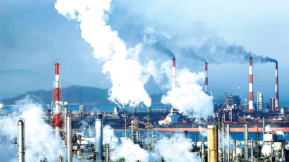 carbon xuyen bien gioi