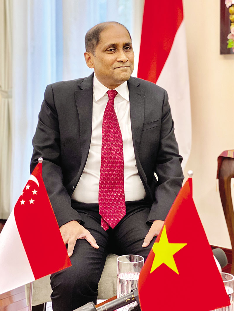 12 Đại sứ Singapore Jaya Ratnam