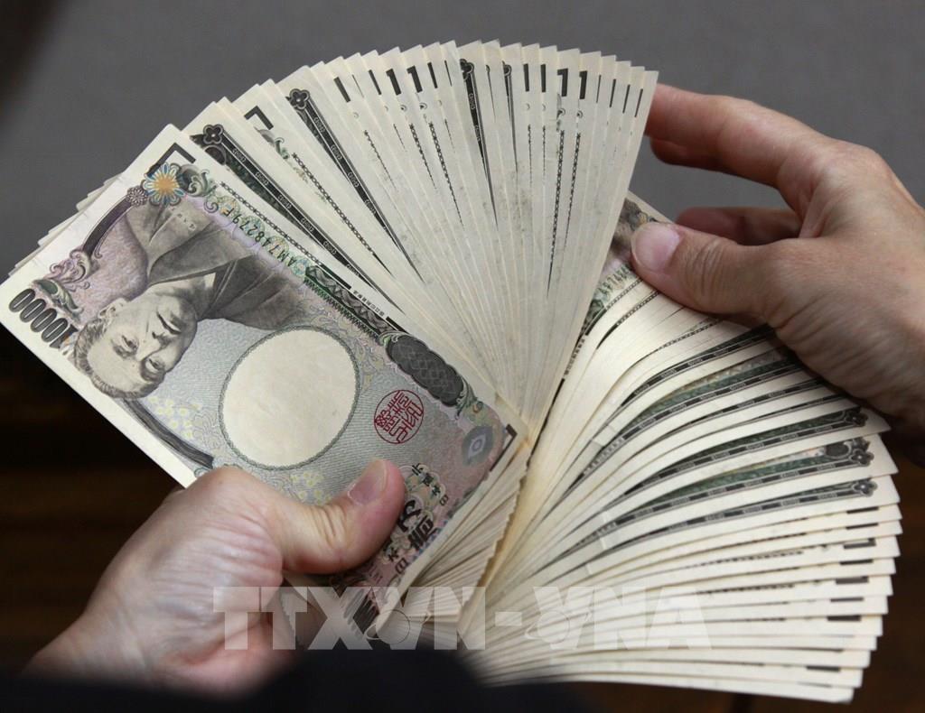 nhat ban dong yen gan cham nguong cao nhat trong 7 thang
