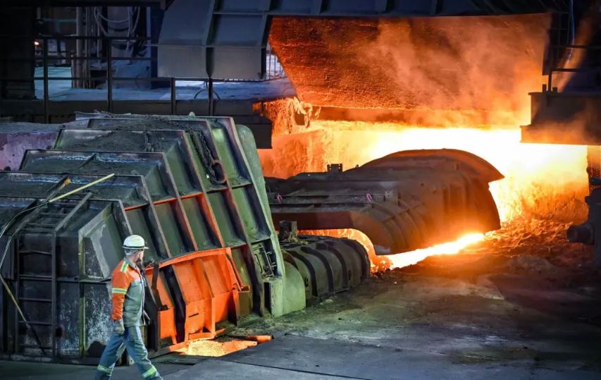Nha may thep cua ArcelorMittal o Duc