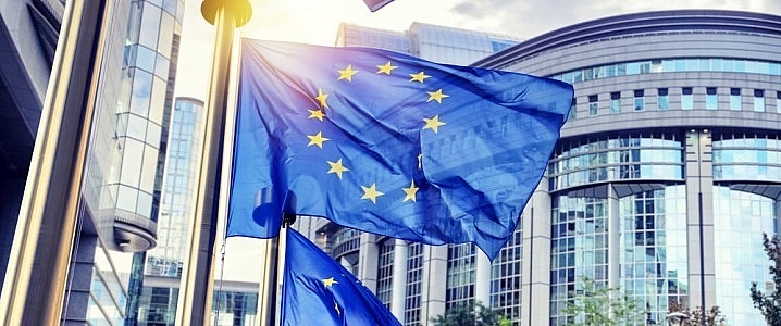 eu nhien lieu