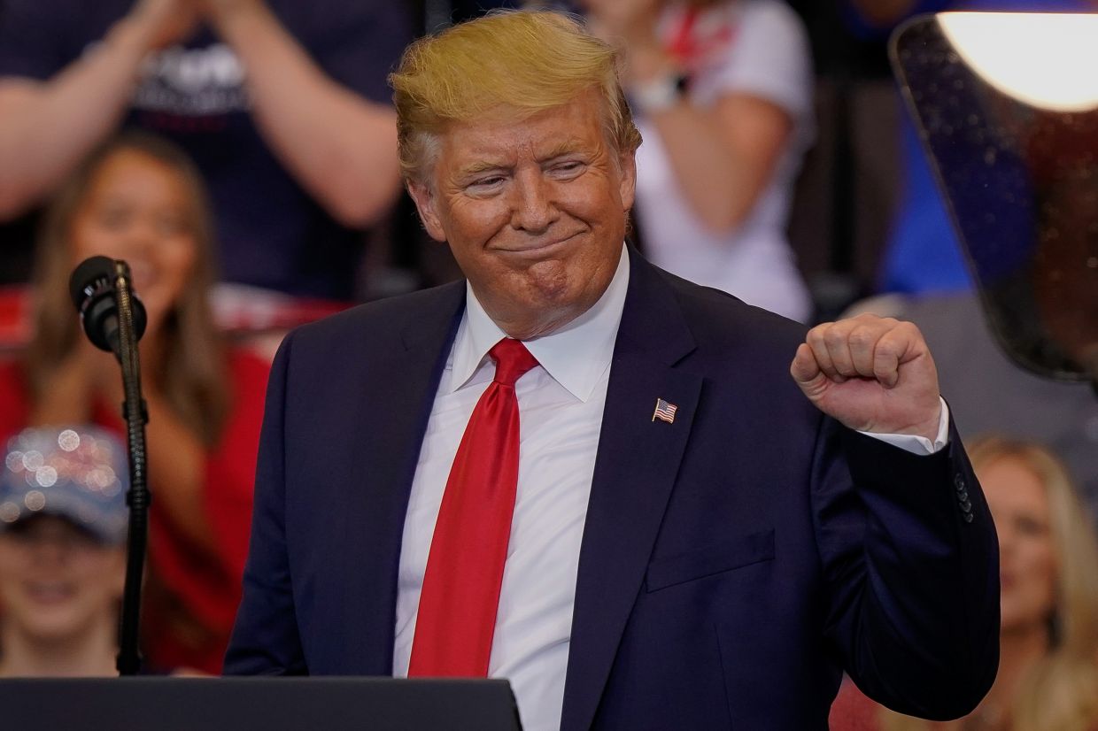 thue quan trump 25621