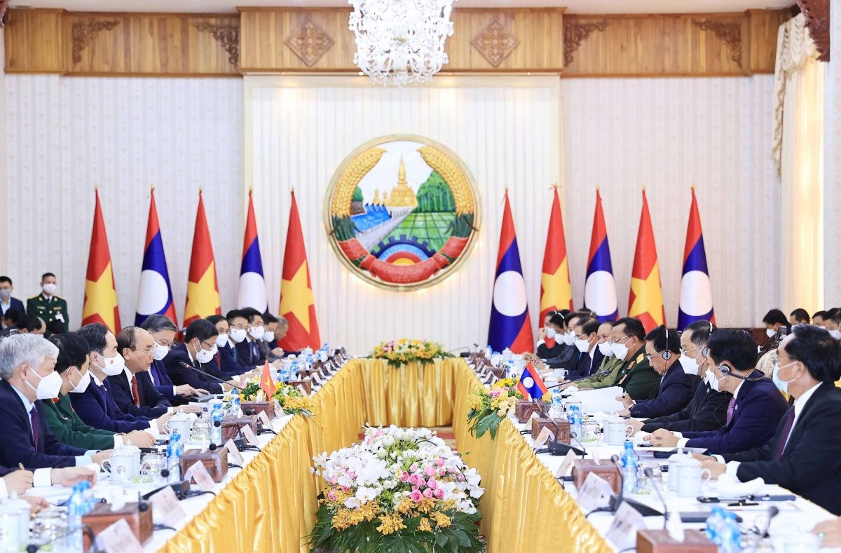viet nam lao thuc day kinh te thuong mai dau tu