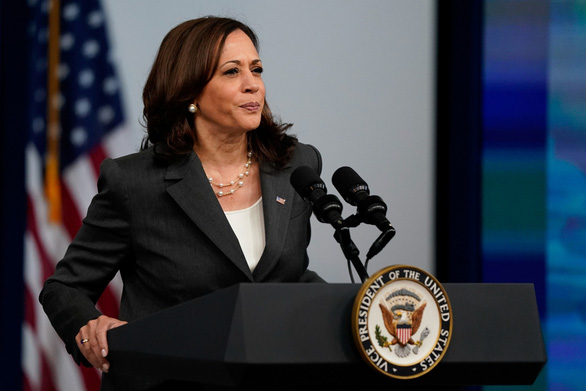 kamala harris dna