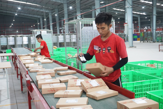 e logistics