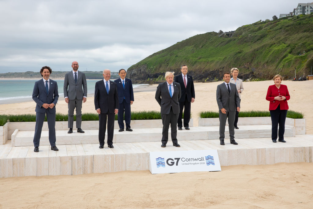 thue toan cau g7