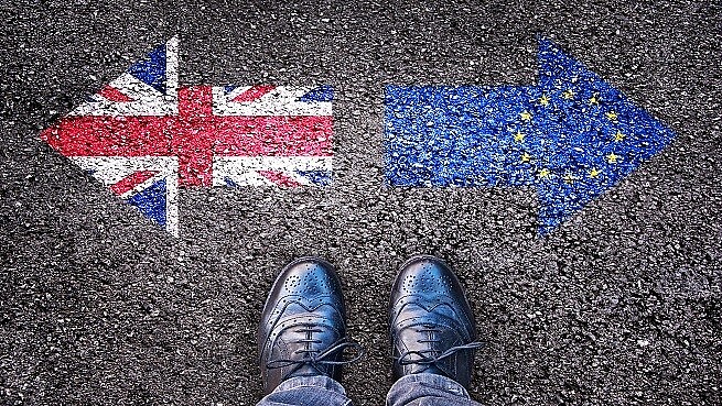 kinh te anh nhuom mau am dam sau mot nam brexit