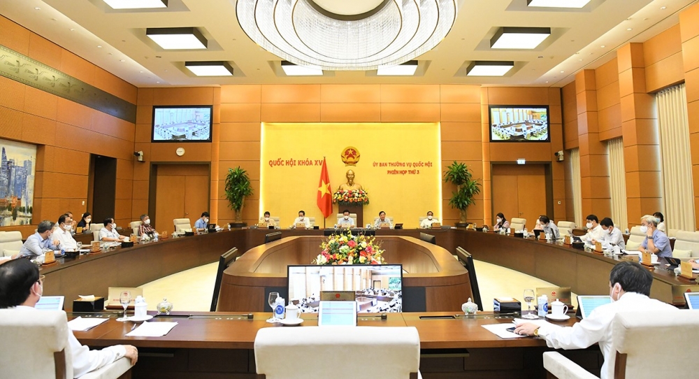 5905 quoc hoi