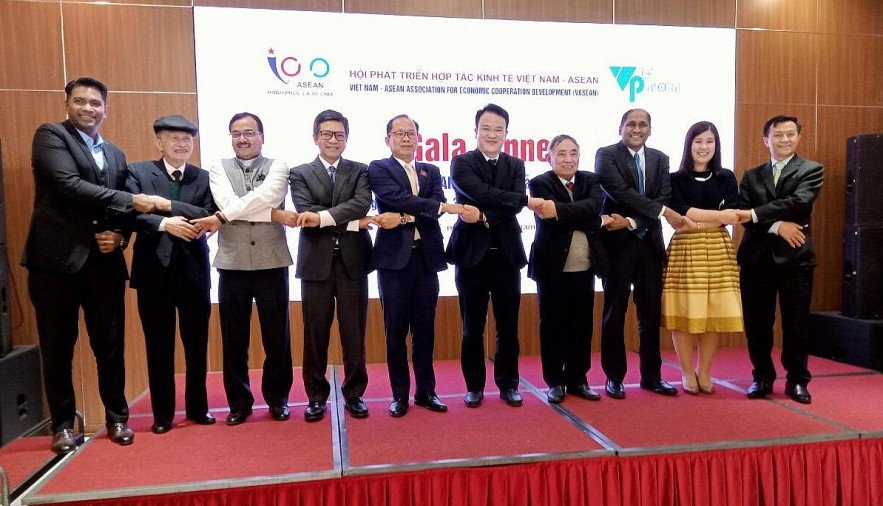 hop tac kinh te giua viet nam asean diem sang trong buc tranh kinh te