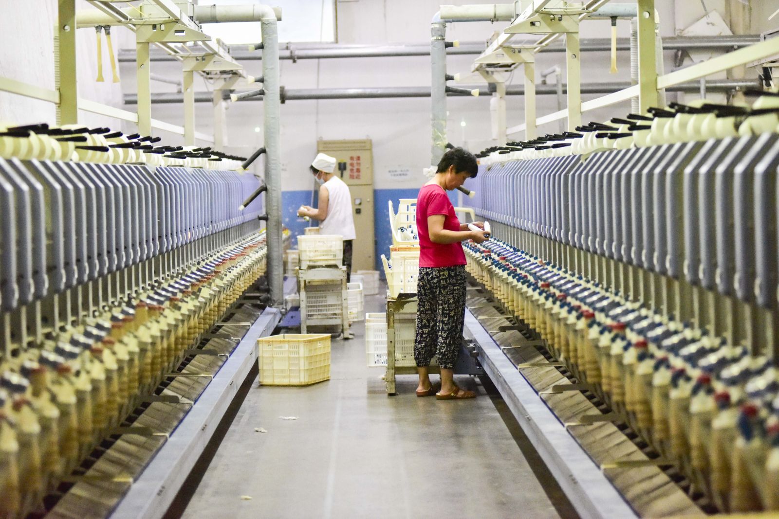 107233158 1682829337609 gettyimages 1252223745 China Manufacturing Industry Export