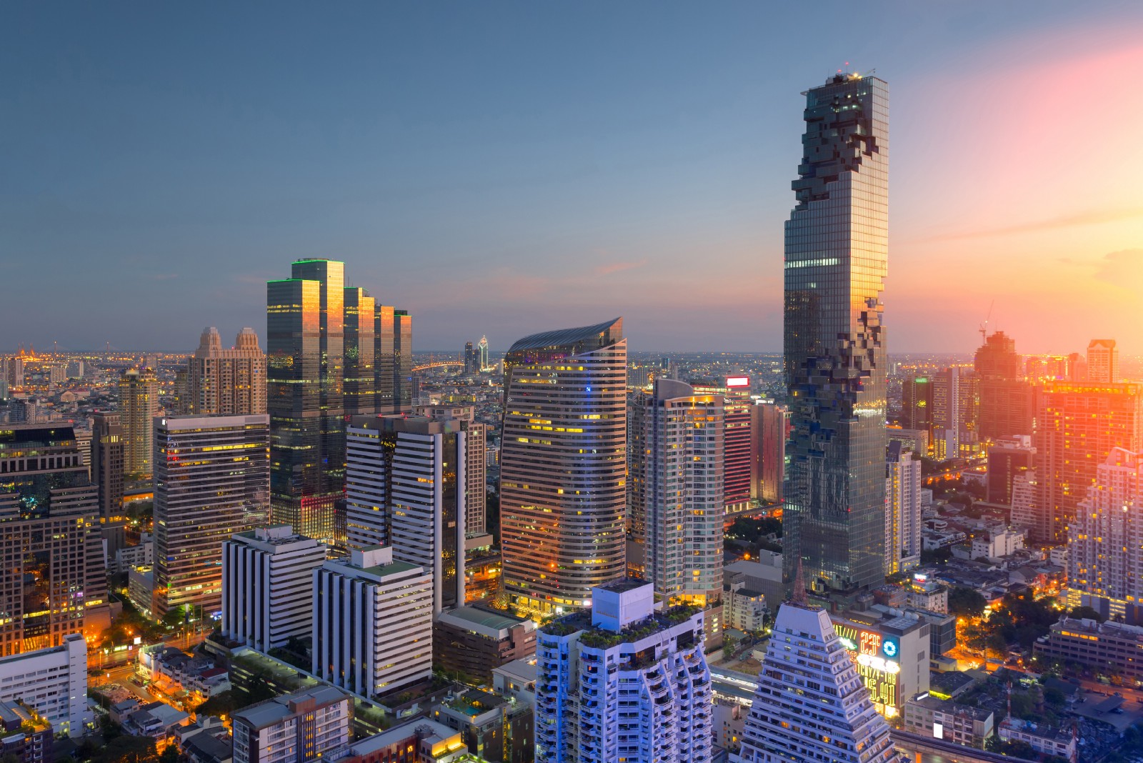 bangkokjapaninvestmentashtonhawks