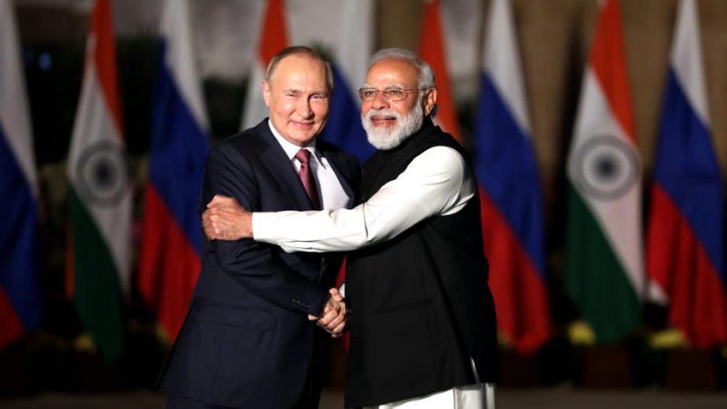 Putin and Modi 800x450 2978 1650856696