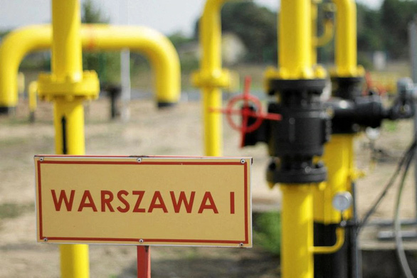 ukraine ba lan pipe gustorzyn reuters 1651109265554816362859