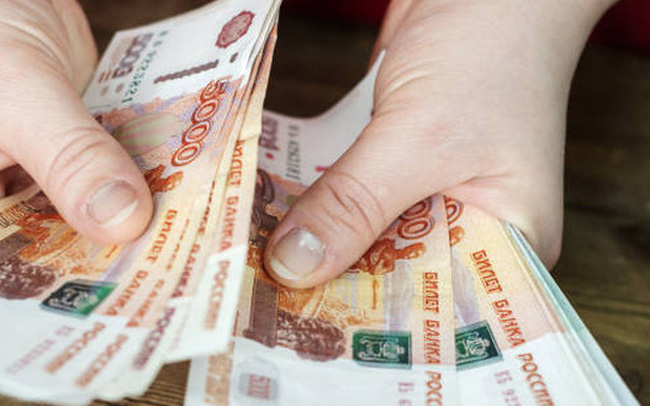 ruble140223 16763812105901231586979 crop 16763812219421888335077