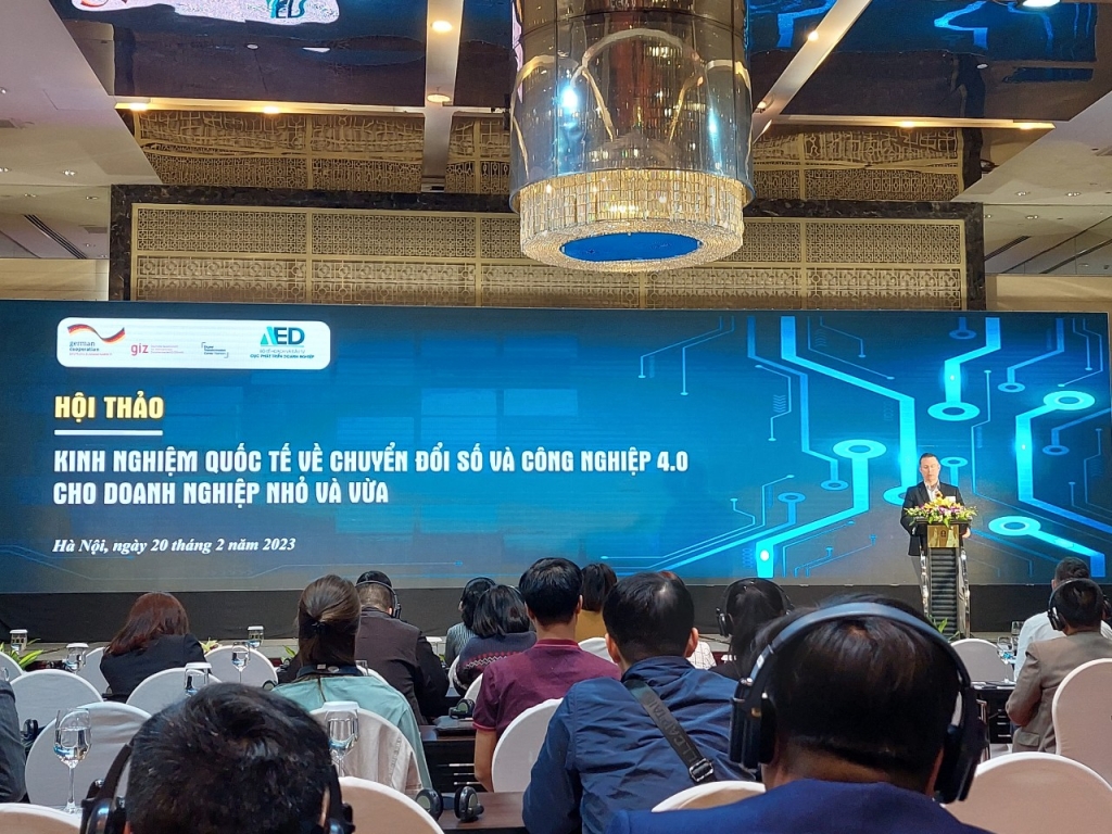 chuyển đổi số