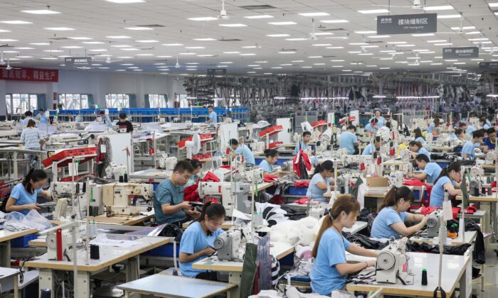 China manufacturing coats 700x420 1