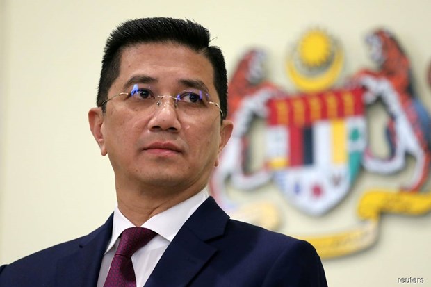 datuk seri mohamed azmin ali 1111