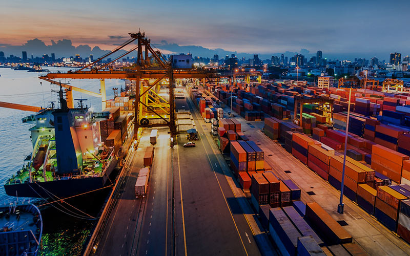 logistics hero 1606294834540839222135 crop 1606294839537694052374